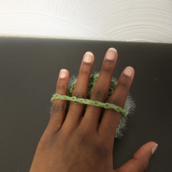 Shower/Dish 2-Sided Hand Scrubbie - Picture 7 of 9